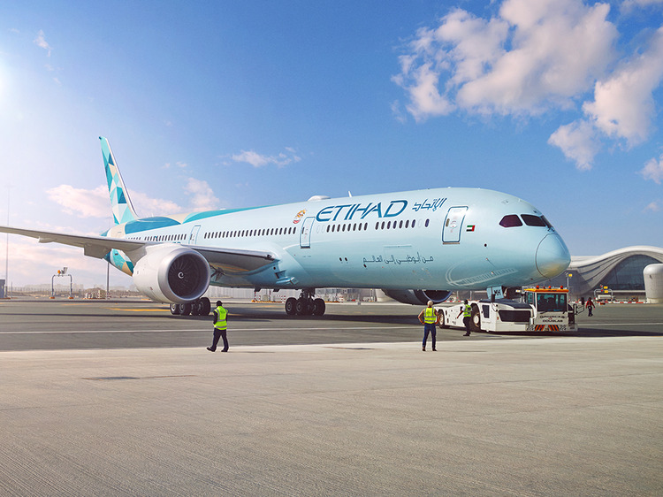 Etihad Airways Achieves Record $476M Profit in 2024