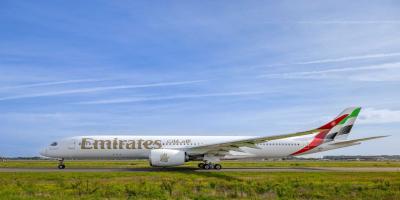 Emirates Eyes Starlink Deal to Revolutionize In-Flight Wi-Fi Across the Skies