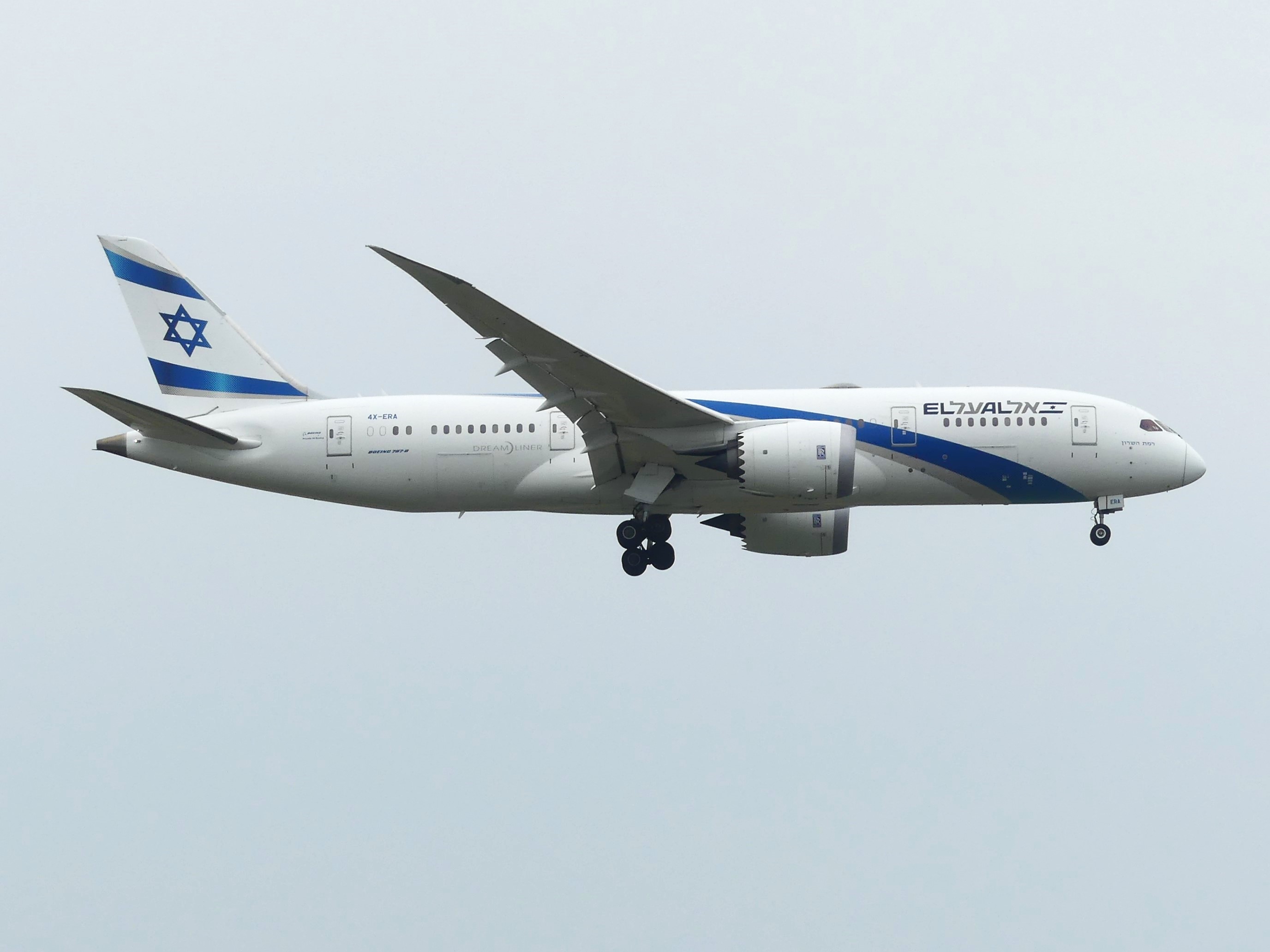 International Flights Disrupted Following US Air Force Strikes on Iran