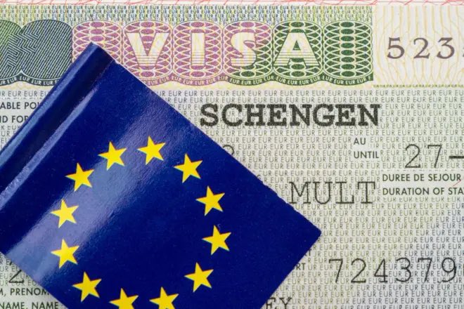 Schengen Border Checks Extended: UAE Travelers Face Delays Until 2026